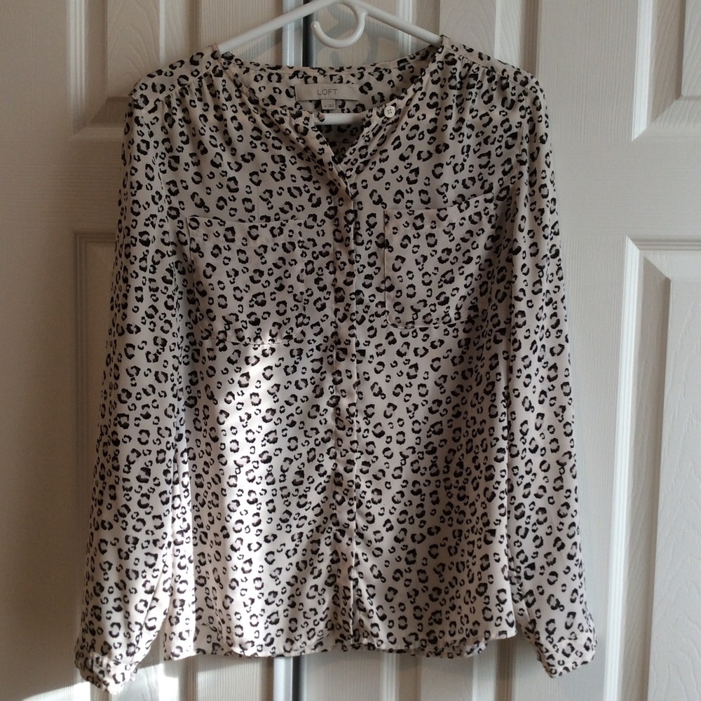 LOFT button down blouse - black & white leopard